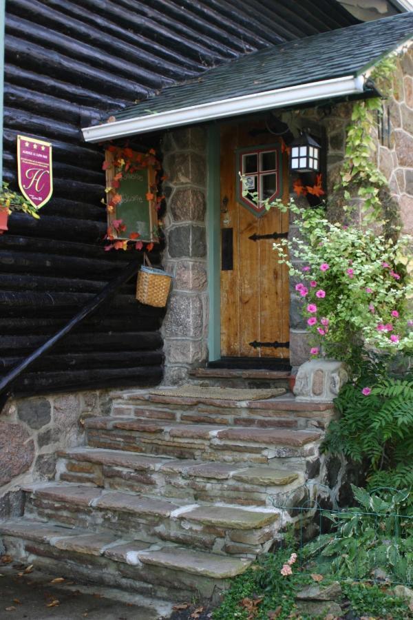Auberge Le Lupin-Self Check-In Mont-Tremblant Exterior photo